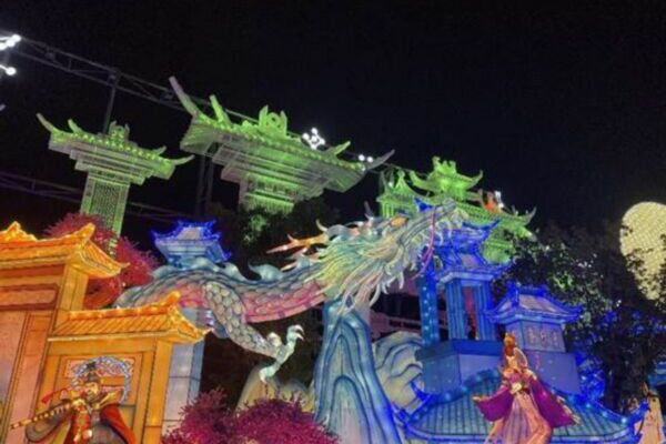 Zigong debuts large-scale themed lantern festival in Mid-Autumn: "Colorful Lantern Carnival"