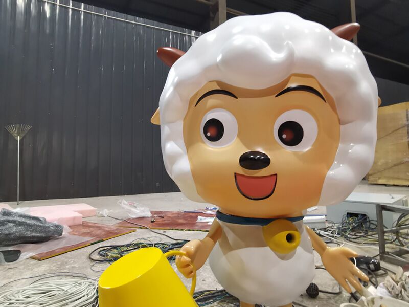 Customized Animatronics