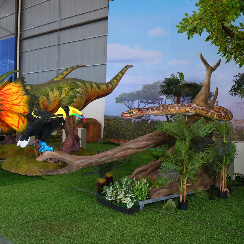 Snakes and parrots hunt for food